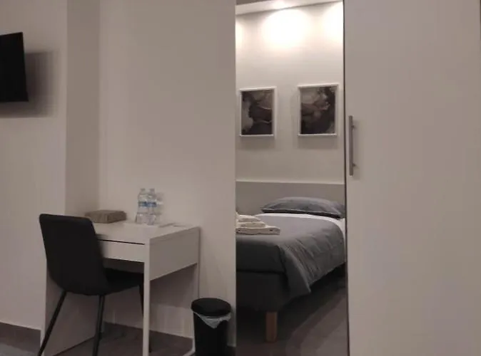 Residenza Via Verdi Pensjonat Parma